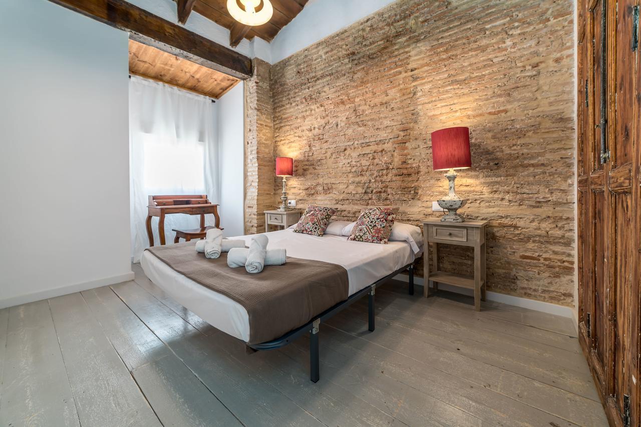 My Loft 4 You Ruzafa Style III บาเลนเซีย ภายนอก รูปภาพ