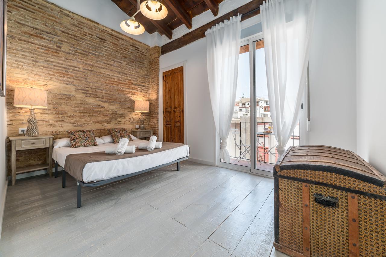 My Loft 4 You Ruzafa Style III บาเลนเซีย ภายนอก รูปภาพ